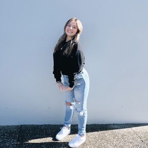 Meet your Posher, Emma